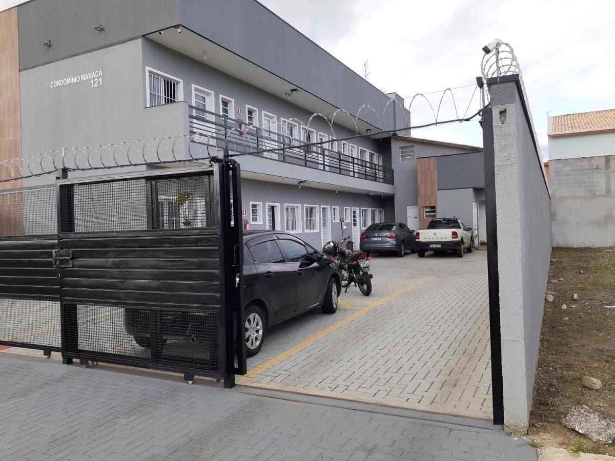 Loft05 Completo Ar Internet Garagem Prox Aparecida E Industrias Apartment Pindamonhangaba Exterior photo